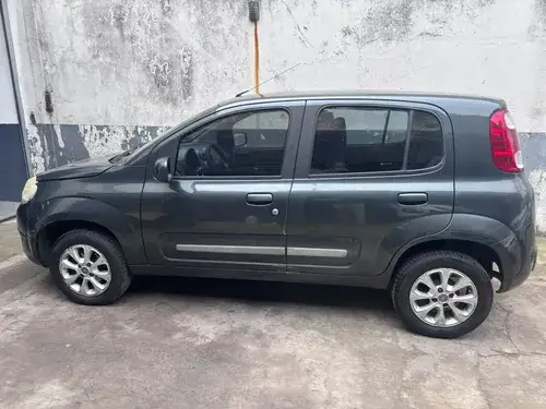 Fiat Uno 1.4 Attractive 2011