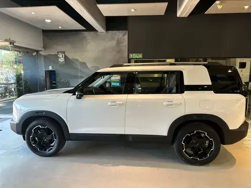 BAIC BJ30 Hybrid 4x2 2026