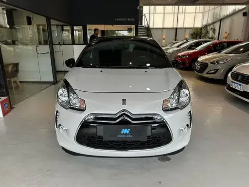 DS3 1.6 VTI So Chic 2015
