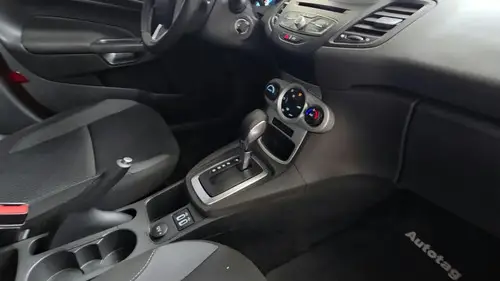 Ford Fiesta Kinetic Design 1.6 Se Powershift 120cv 2018