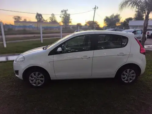 Fiat Palio 1.4 Attractive 85cv 2013