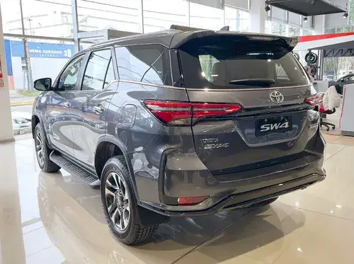 Toyota SW4 2.8 Tdi Diamond 4X4 6At 7As 2026