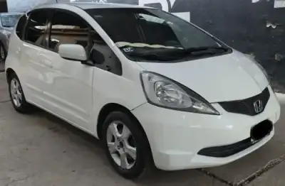 Honda Fit 1.4 Lx At 2010