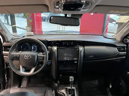 Toyota SW4 2.8 Srx 204Cv 4X4 7As At 2026