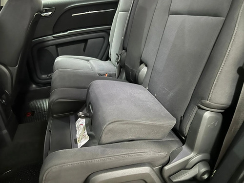 Dodge Journey 2.4 Sxt Atx (3 Filas) 2011