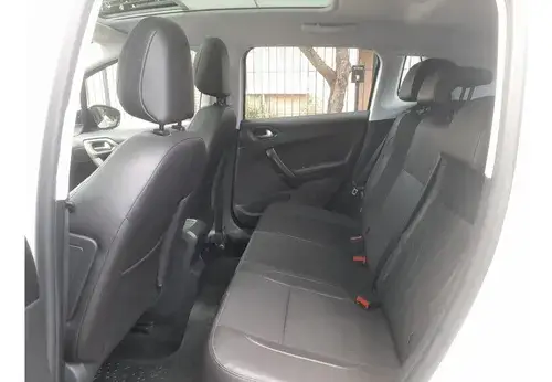 Peugeot 2008 1.6 Feline 2021