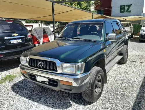 Toyota Hilux Pick-Up 3.0 CD SRV 4X2 2004
