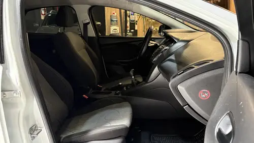 Ford Focus III 1.6 S 2015