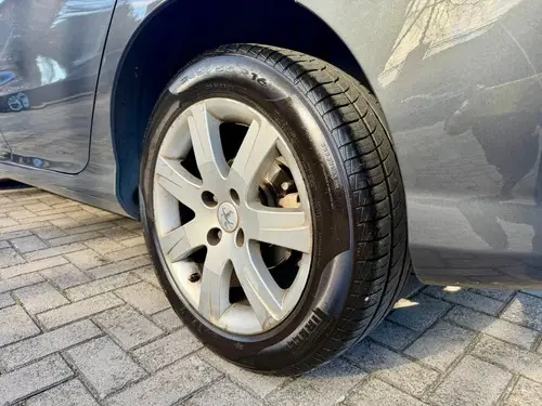 Peugeot 308 1.6 ALLURE L15 2018