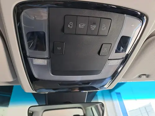 Hyundai Staria 2.2 4WD Ultimate 2026
