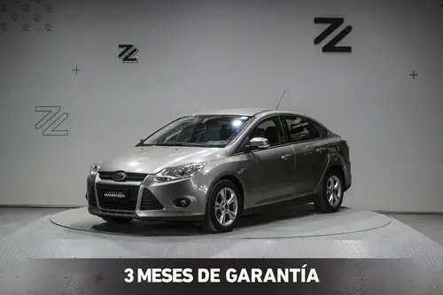 Ford Fiesta Kinetic 1.6 Sedan S 120cv 2014
