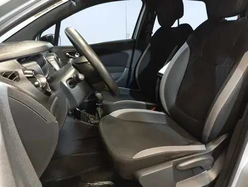 Renault Captur 2.0 Zen 2020