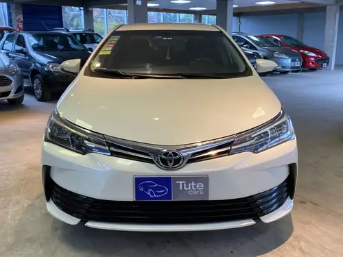 Toyota Corolla 1.8 Xli Mt 140cv 2017