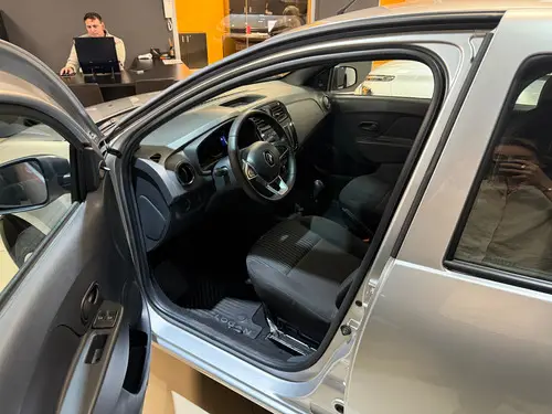 Renault Logan 1.6 16v Life 2024