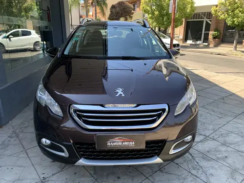 Peugeot 2008 1.6 Allure Tiptronic 2018
