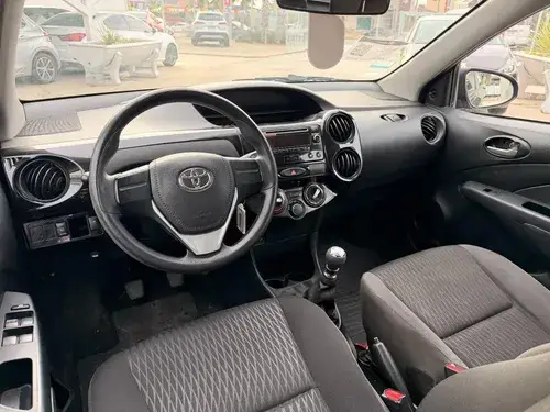 Toyota Etios 1.5 X 5p 2021
