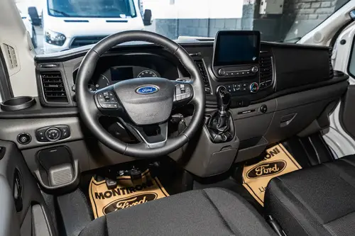 Ford Transit 2.0L MINIBUS MT 17+1 2026