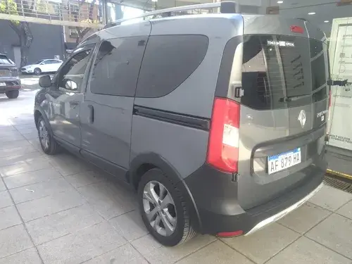 Renault Kangoo Ii 1.6 Sce Stepway 2023