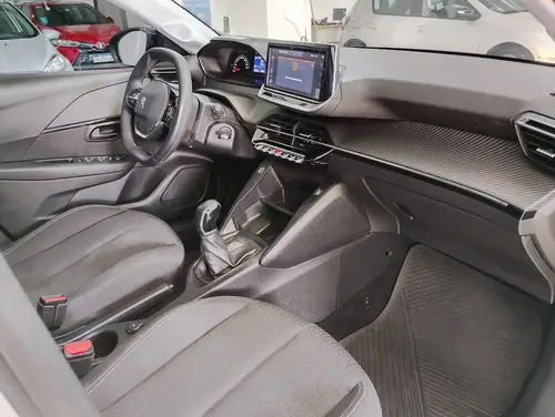 Peugeot 208 1.6 Active 2024