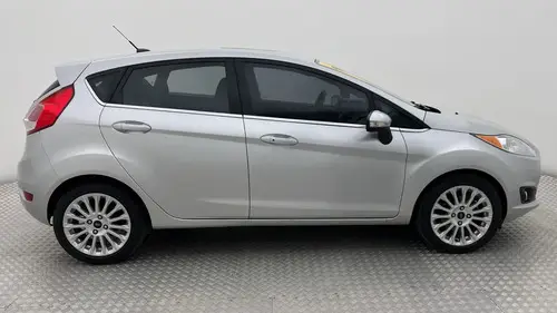 Ford Fiesta Kinetic 1.6 Titanium Powershift 120cv 2016
