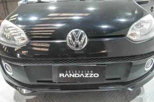 Volkswagen Up! 1.0 Black Up! 75cv 5 p 2015
