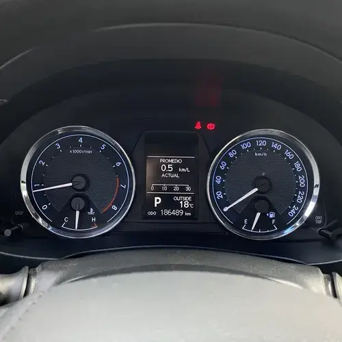 Toyota Corolla 1.8 Xei Cvt 140cv 2015