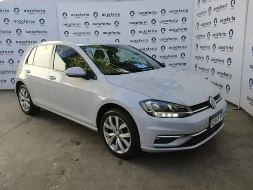 Volkswagen Golf 1.4 VII TSI BLUEMOTION TECH COMFORTLINE DSG L18 2018