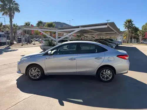 Toyota Yaris 1.5 4p Xls 2022
