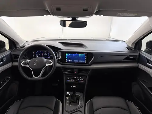 Volkswagen Taos 1.4 250 TSI COMFORTLINE TIPTRONIC L24 2025