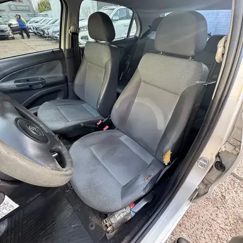Volkswagen Gol Trend 1.6 Pack I 101cv 2012