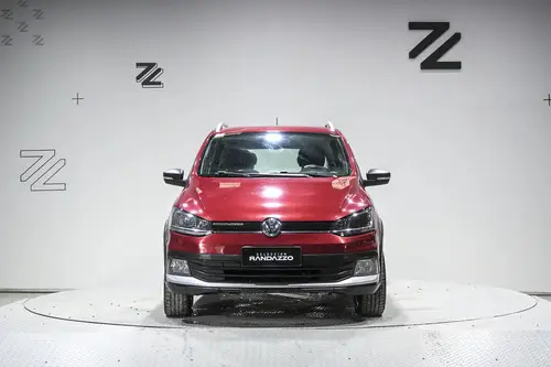 Volkswagen Suran Cross 1.6 Highline 2017