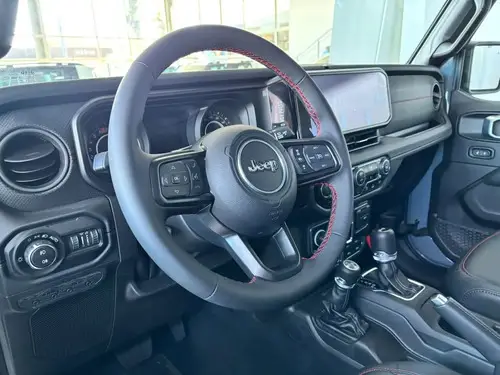 Jeep Wrangler 2.0 Rubicon 272Hp At8 2026