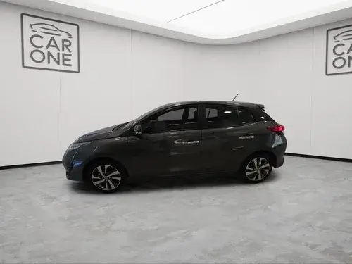 Toyota Yaris 1.5 S CVT 5P L20 2021