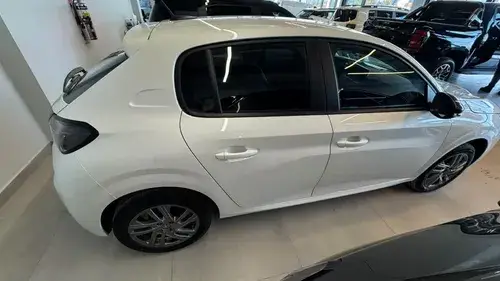 Peugeot 208 1.6 Allure At 2026