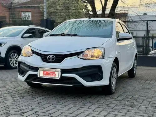 Toyota Etios 1.5 Sedan Xs 2018