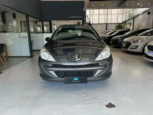Peugeot 207 Compact Allure 1.4 MT 2015