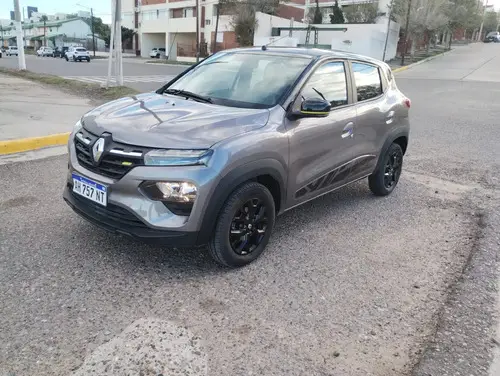 Renault Kwid ICONIC BITONO 1.0 2025