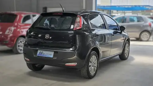 Fiat Punto 1.4 Attractive Pack Top Uconnect 2016
