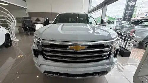 Chevrolet Silverado 5.3 V8 High Country 2026