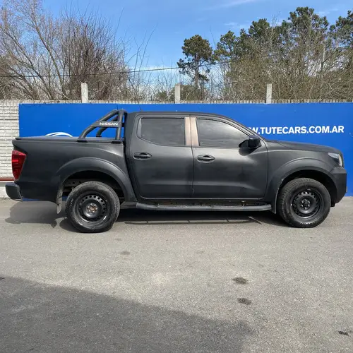 Nissan Frontier 2.3 S Cd 4x2 Mt 2023