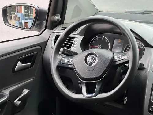 Volkswagen Suran 1.6 Comfortline 101cv 2016