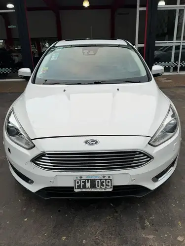 Ford Focus 2.0 Titanium 2015