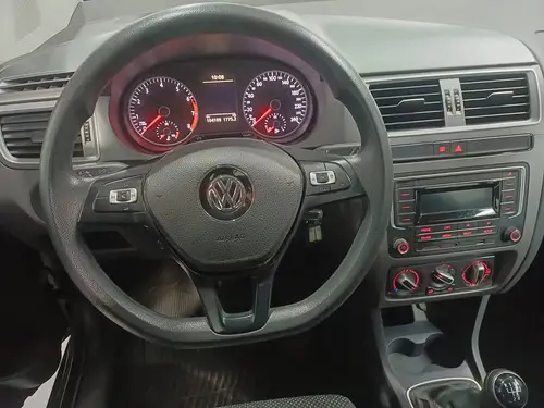 Volkswagen Suran 1.6 Comfortline 101cv 2016