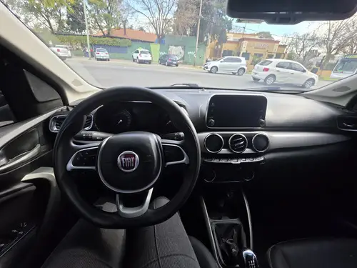 Fiat Argo 1.8 Precision 2017