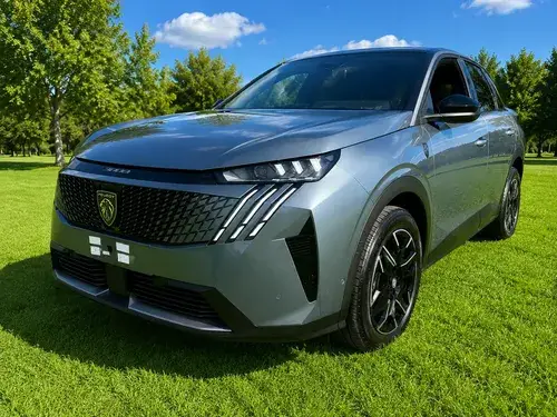 Peugeot 3008 1.6 Thp Gt 180Cv At 2026