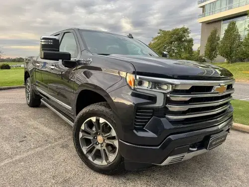 Chevrolet Silverado 5.3 V8 High Country 2026
