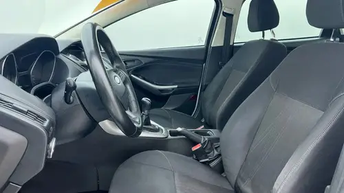 Ford Focus 1.6L N Mt S 2016