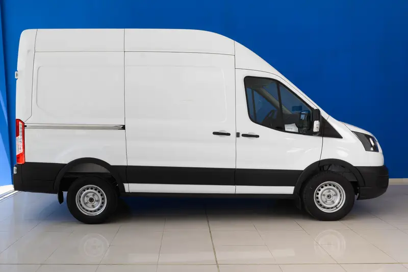 Ford TRANSIT 2.0 Furgon Mediano Te 2026