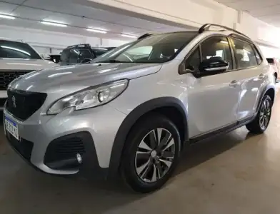 Peugeot 2008 1.6 Feline 2020