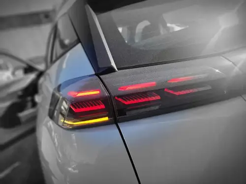 Peugeot 2008 1.0T Active Automatico 2026